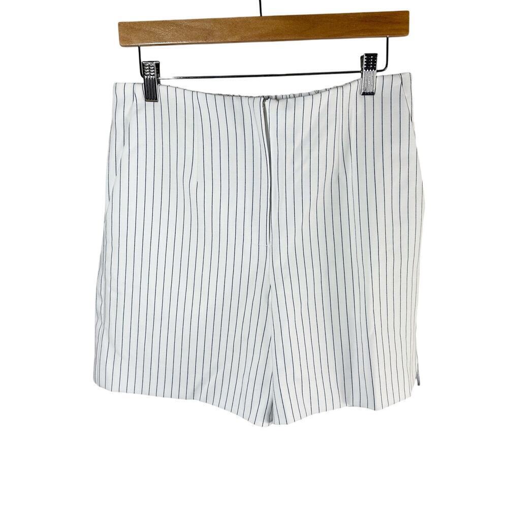 French Connection Pinstripe Shorts Size US 6 Summer White